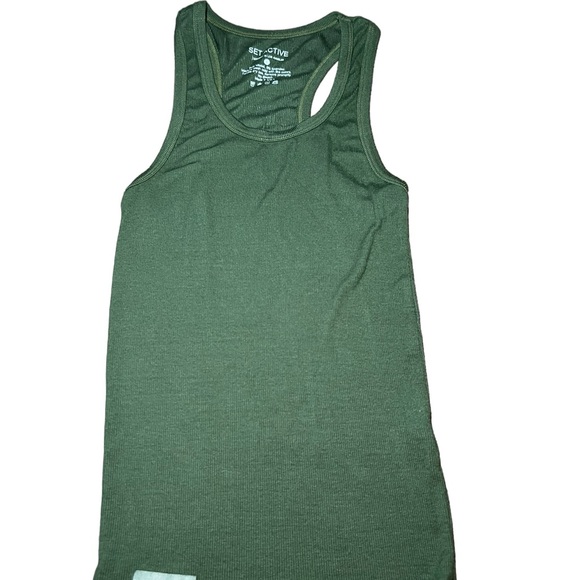 Set Active Army Green Tank - Picture 1 of 4